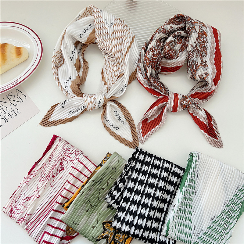 Crumpled Kerchief Square Scarv - Art And Craft Hair 评论和价格
